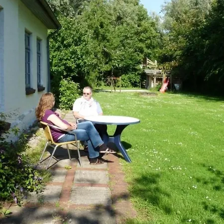 Apartment Harderdomizile- 3 Tetenbull